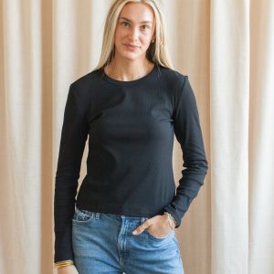 Annie Tee - Black